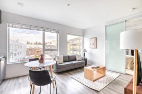 Redmond 1br w gym bbq nr Town Center SEA-507